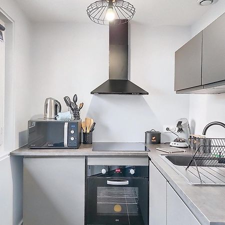 L'Atelier D'Anatole Lägenhet Oyonnax Exteriör bild